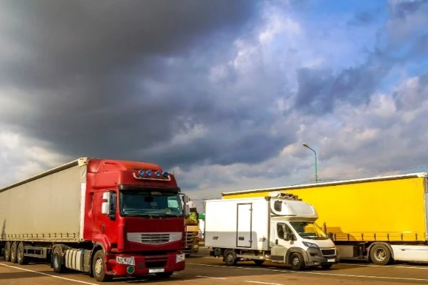 Adana Yüksekova Nakliyat Ambarları